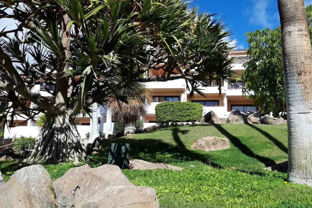 Apartment With Pool And Gardens Near The Coast Сан Мигель Экстерьер фото
